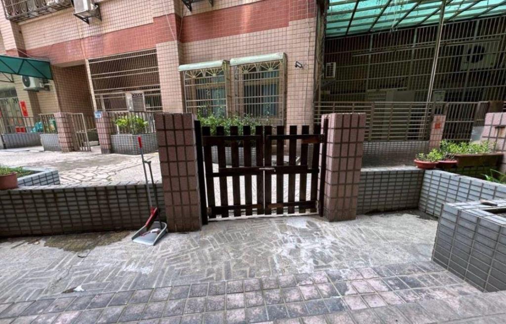【向陽團隊】平興國中一樓庭院美二房