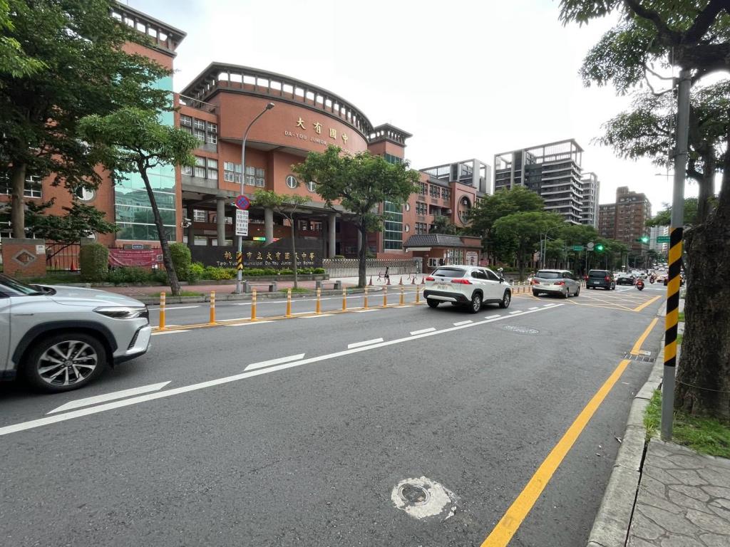 【向陽團隊】璟都杜拜美學雙面寬店面