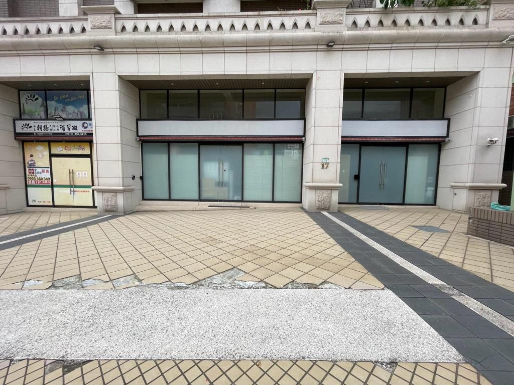 【向陽團隊】璟都杜拜美學雙面寬店面