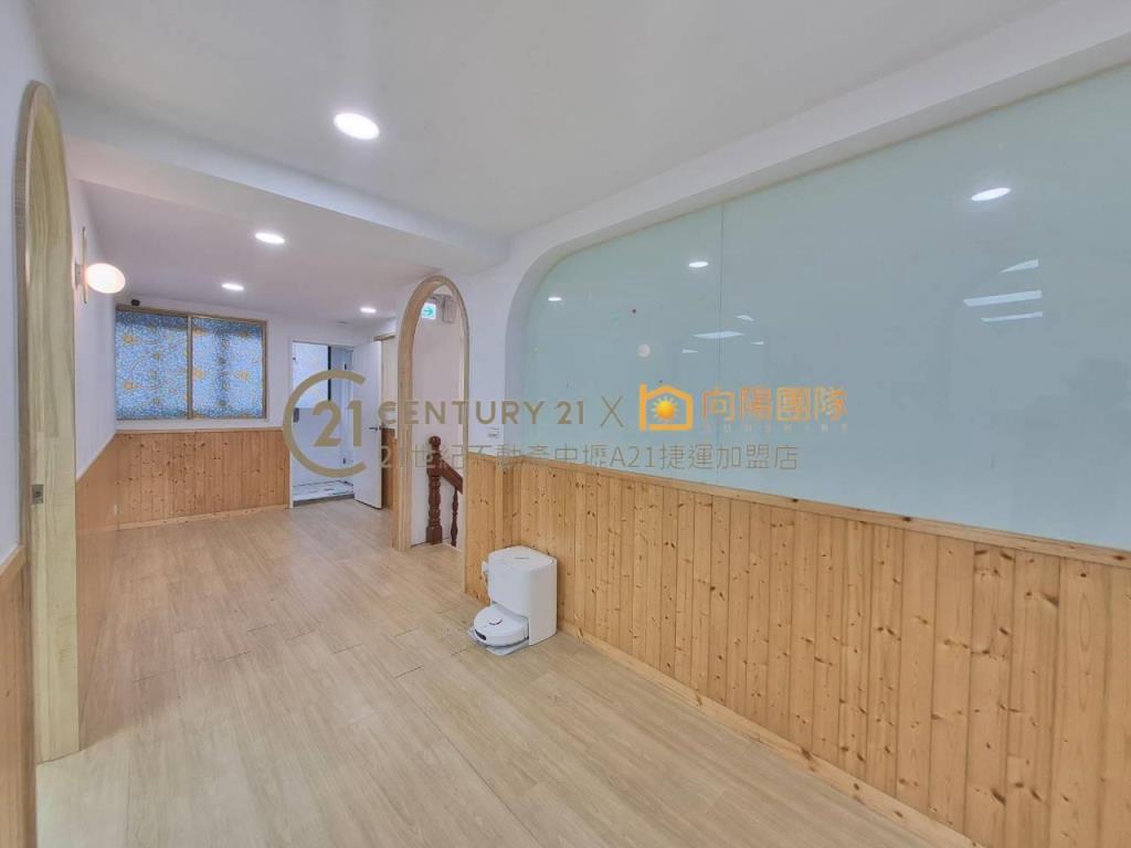【向陽團隊】走路就可到A21的華廈二樓