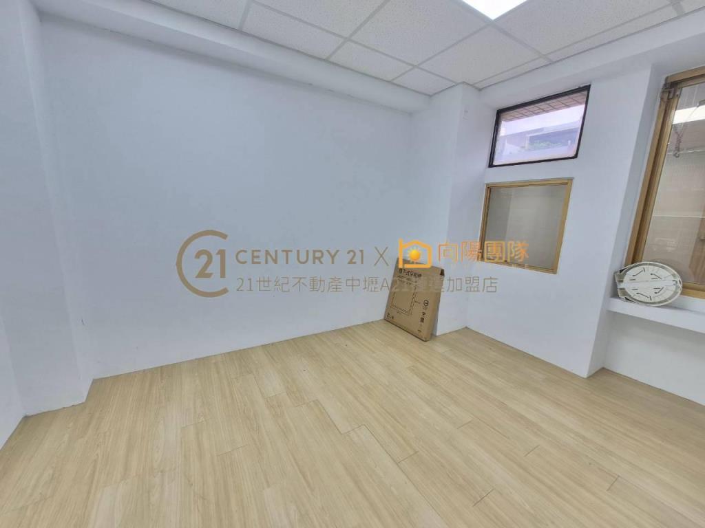 【向陽團隊】走路就可到A21的華廈二樓