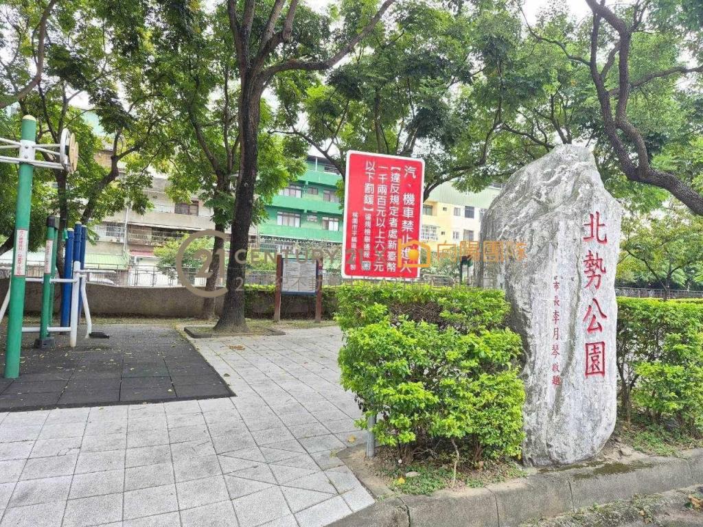 【向陽團隊】林森國小河景3房
