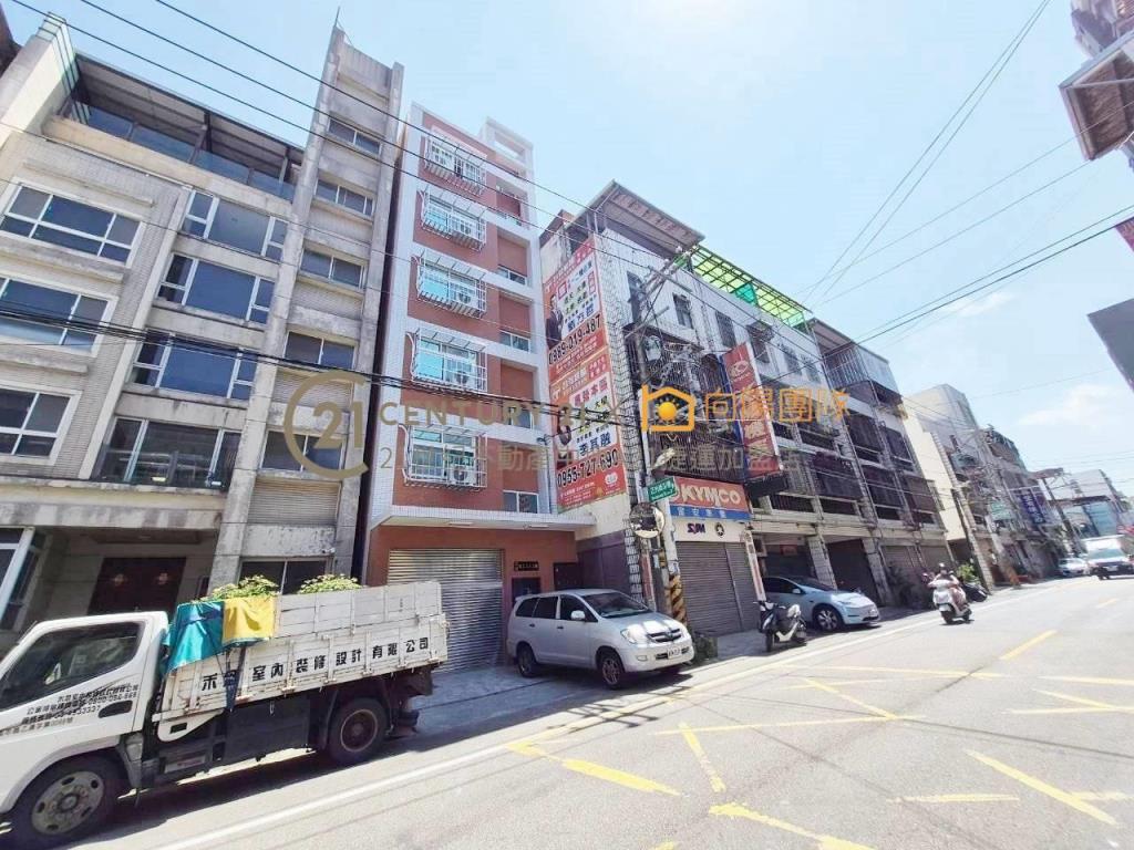 【向陽團隊】交流道電梯店面+多間套房