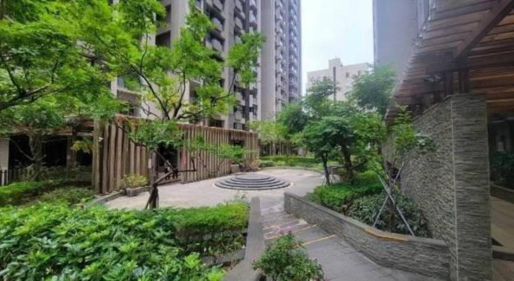 【向陽】中壢海華國際之星套房(有陽台)