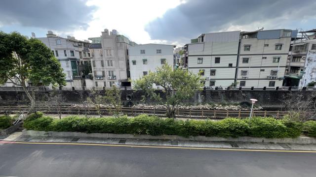 【向陽團隊】林森國小別墅