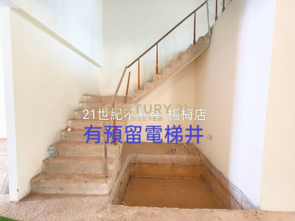 公園藝品前庭後院全新兩層樓豪宅