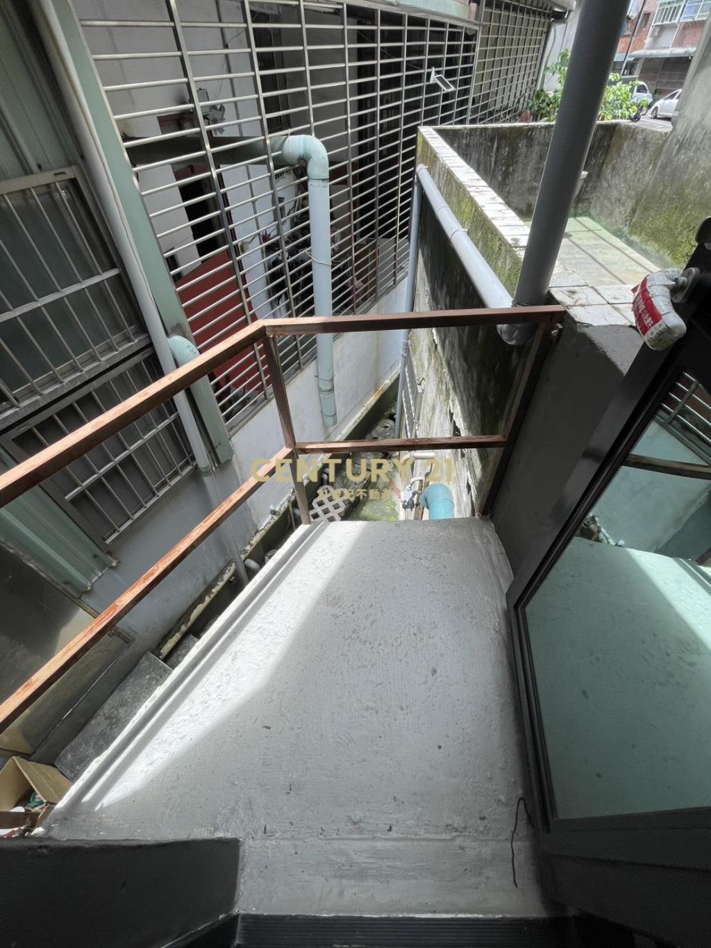 八德郵局巷弄小宅透天