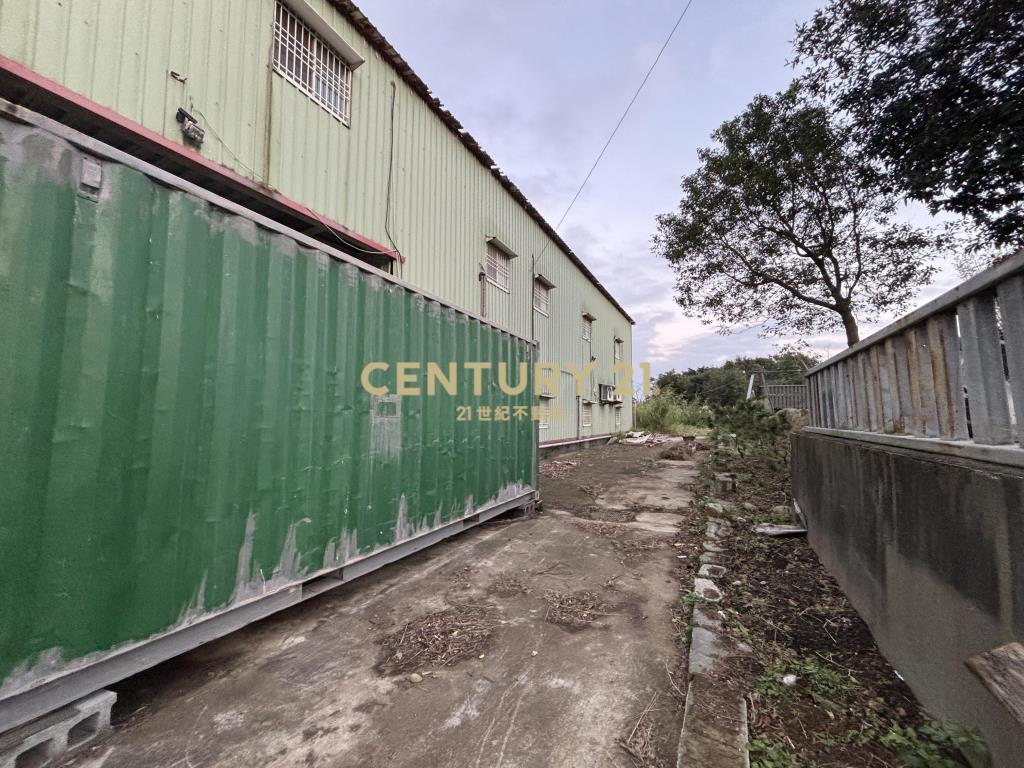 龍潭近科學園區農地