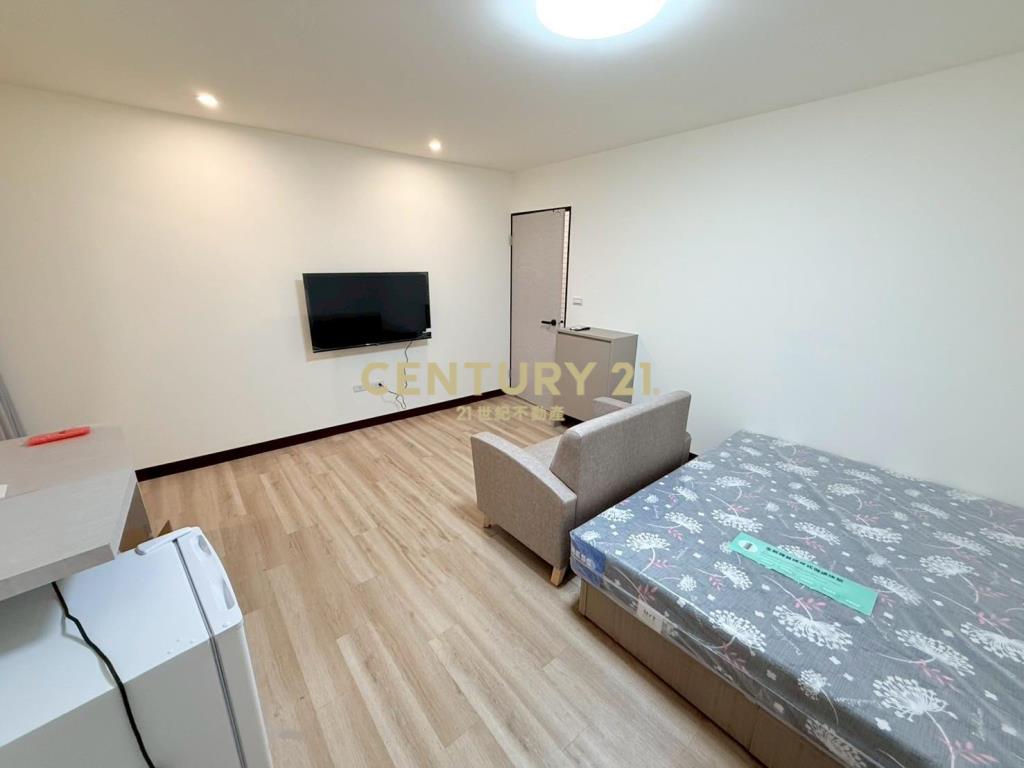 桃園夜市整新美2房+雙套房公寓