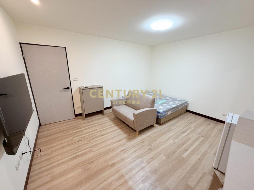 桃園夜市整新美2房+雙套房公寓