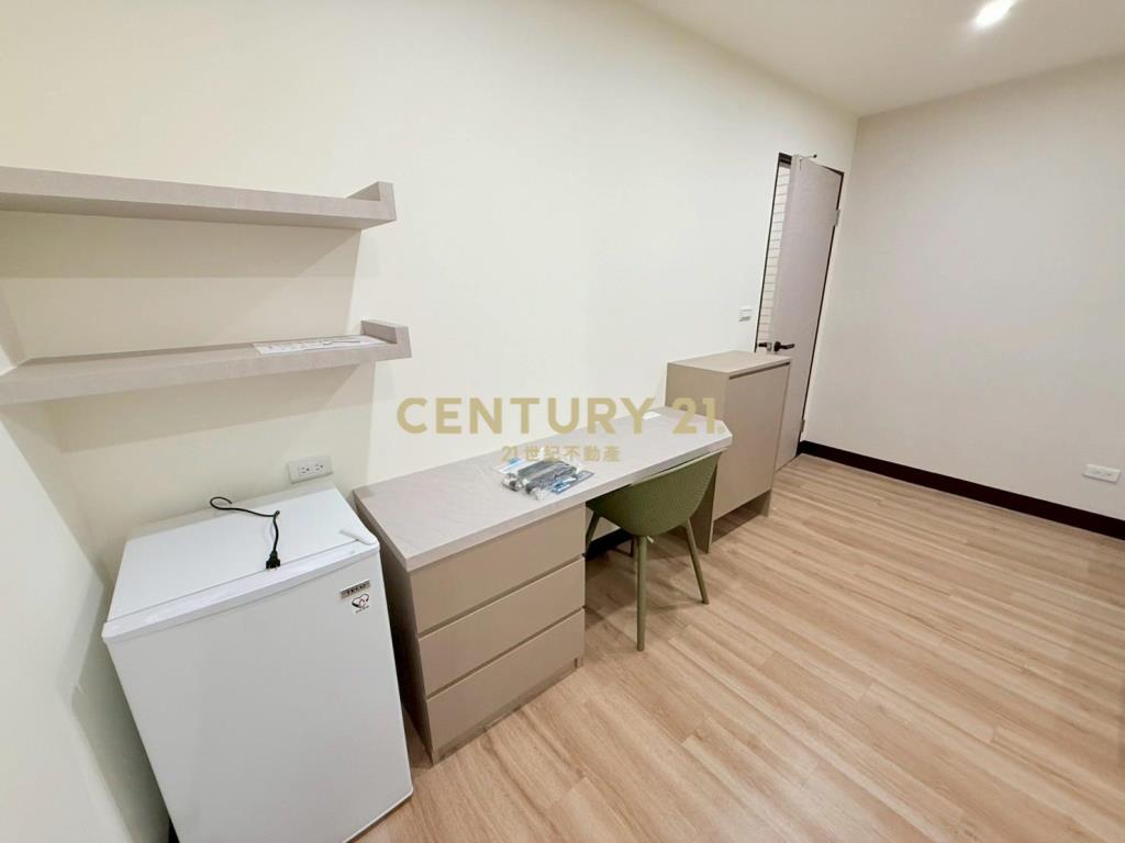 桃園夜市整新美2房+雙套房公寓