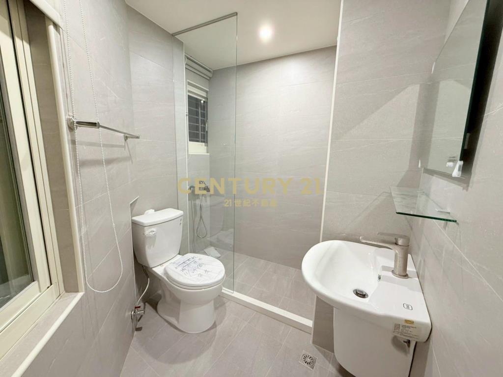 桃園夜市整新美2房+雙套房公寓