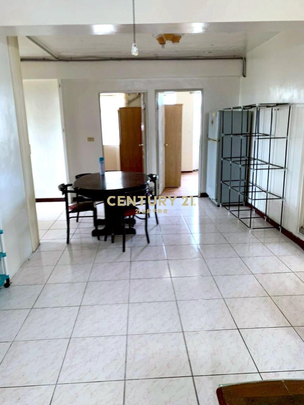 龍潭邊間公寓三房