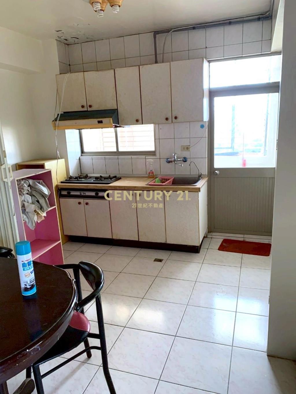 龍潭邊間公寓三房