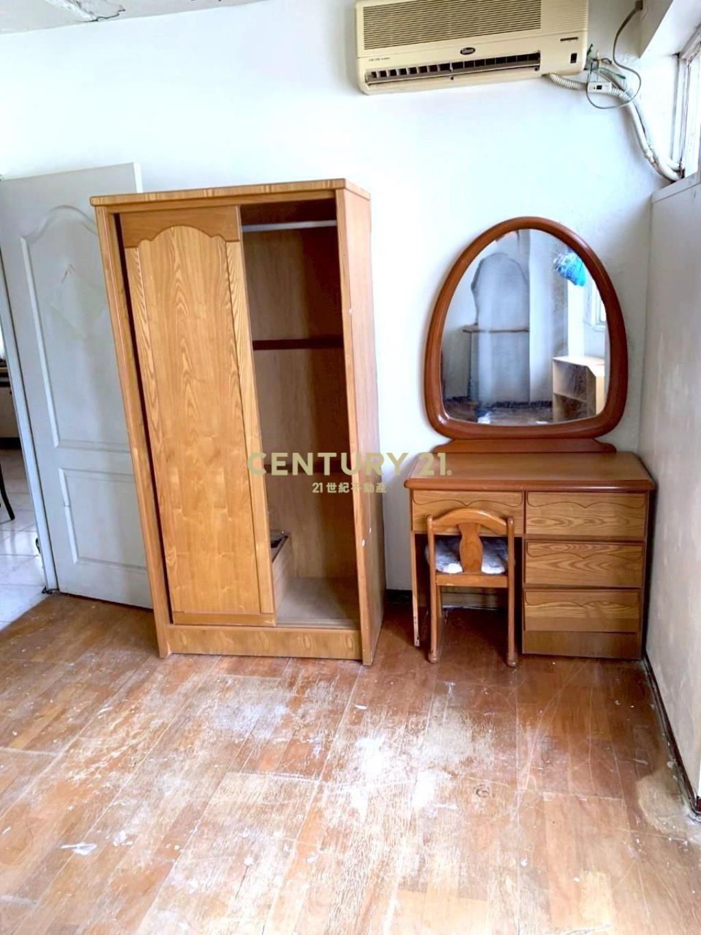 龍潭邊間公寓三房