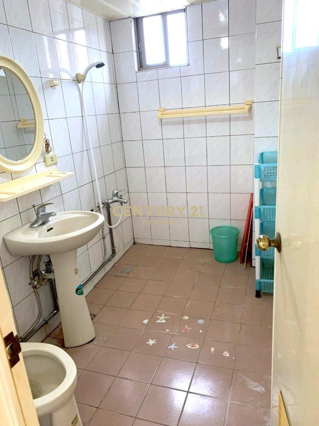 龍潭邊間公寓三房