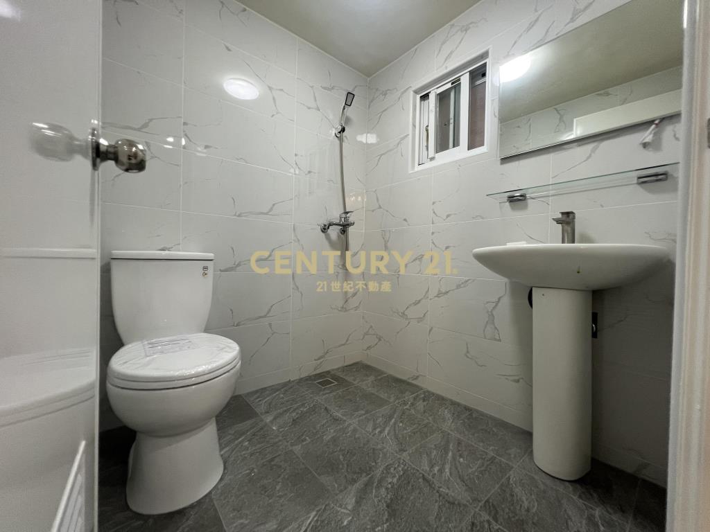 忠愛莊邊間孝親透天