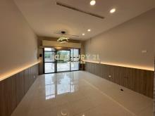 全新楊梅新農街鴻豐越附裝潢店面