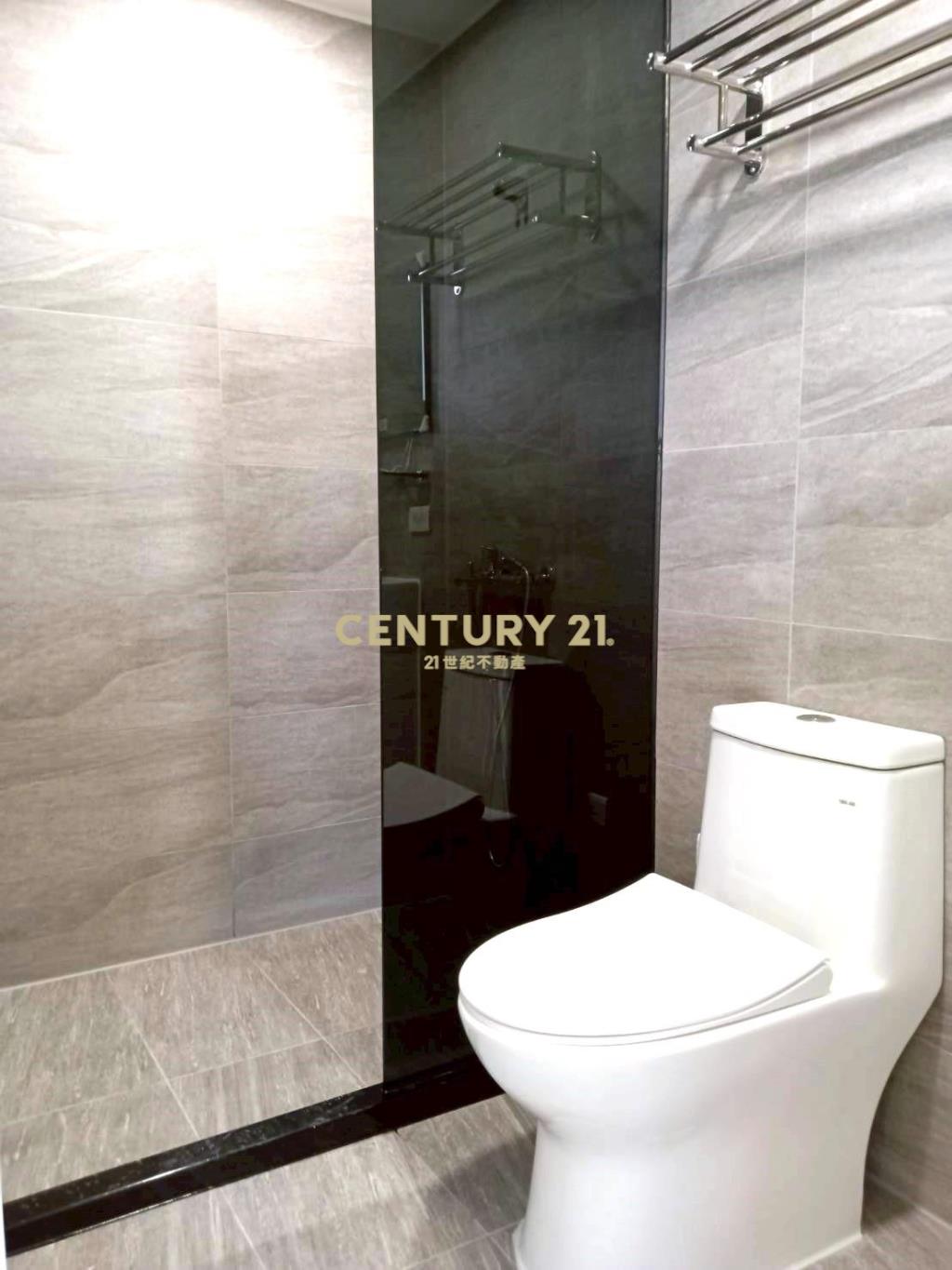 中壢火車站收租三套房