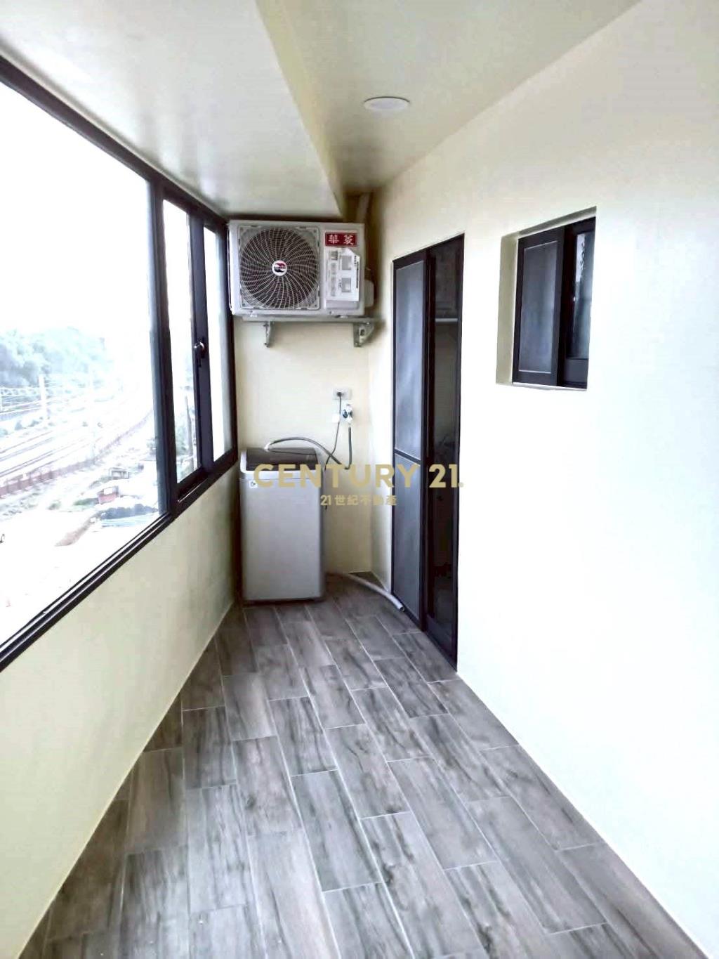 中壢火車站收租三套房