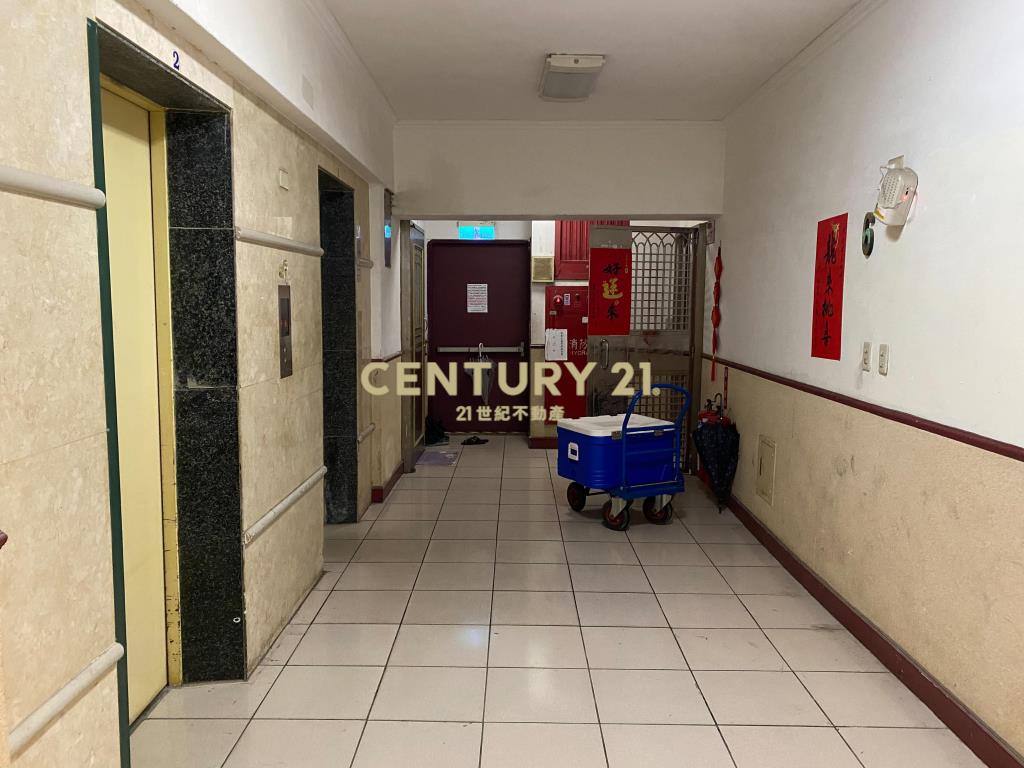 中壢新明夜市三房雙車位