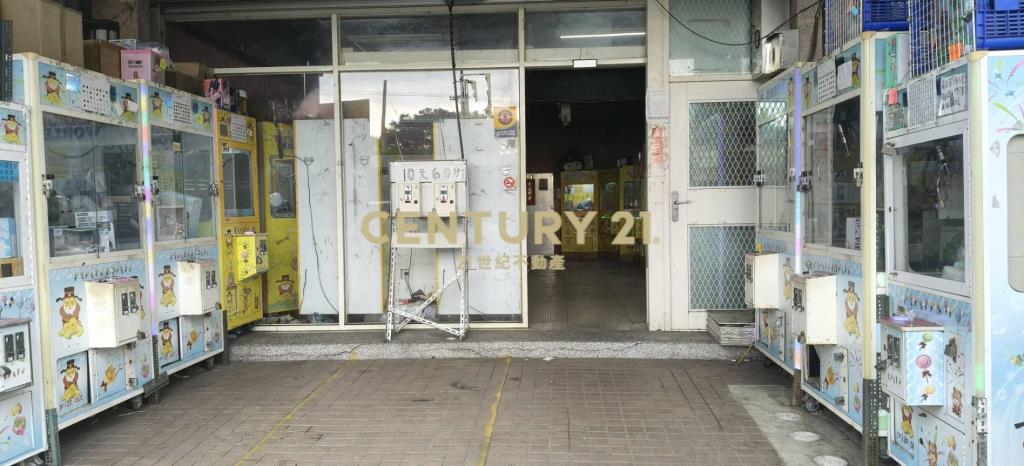 楊梅車站梅高路旁收租透店