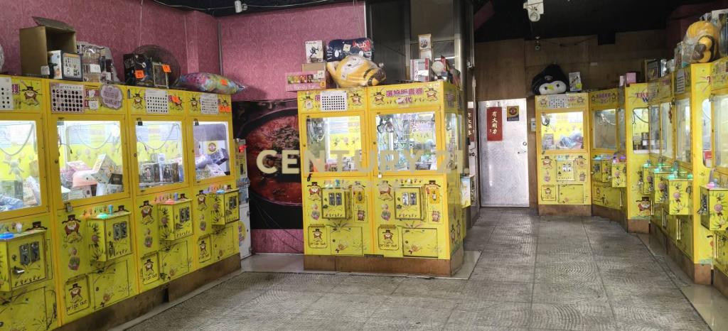 楊梅車站梅高路旁收租透店