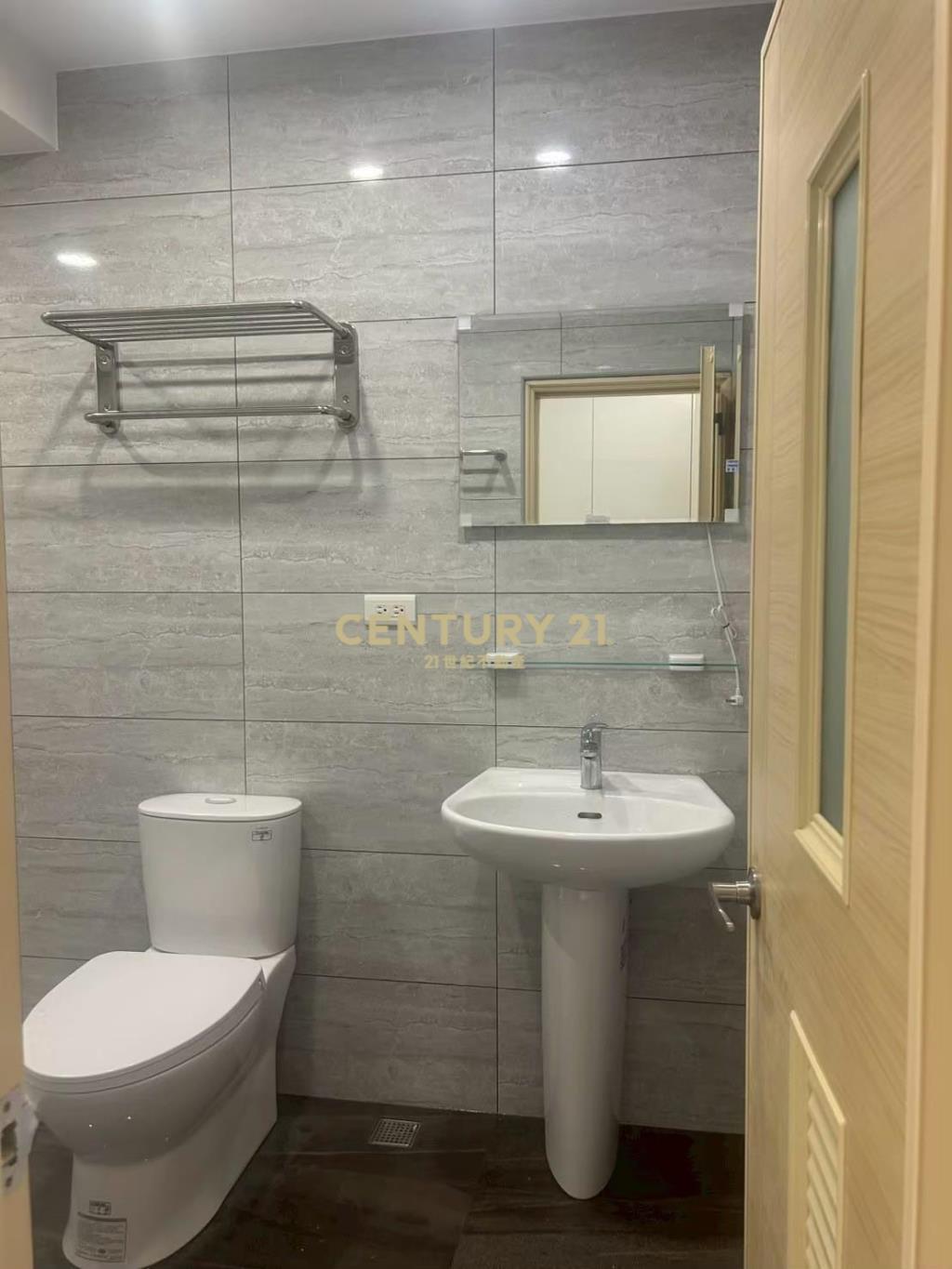 新北市土城整新美三房３樓