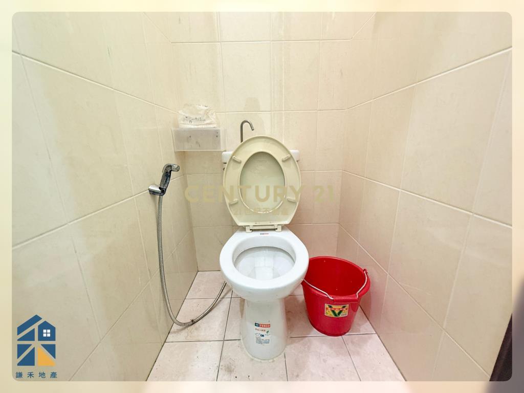 近富岡車站熱鬧店住