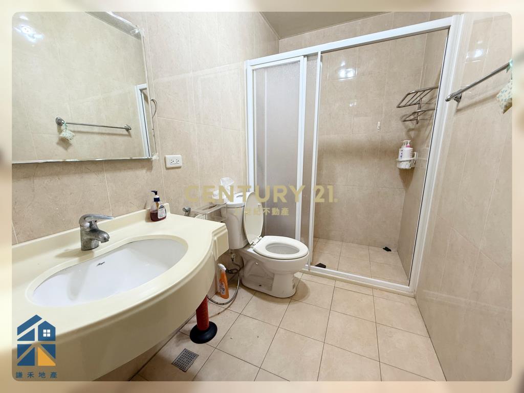 近富岡車站熱鬧店住