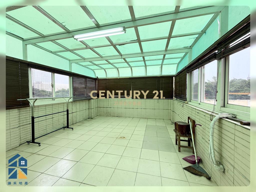 近富岡車站熱鬧店住