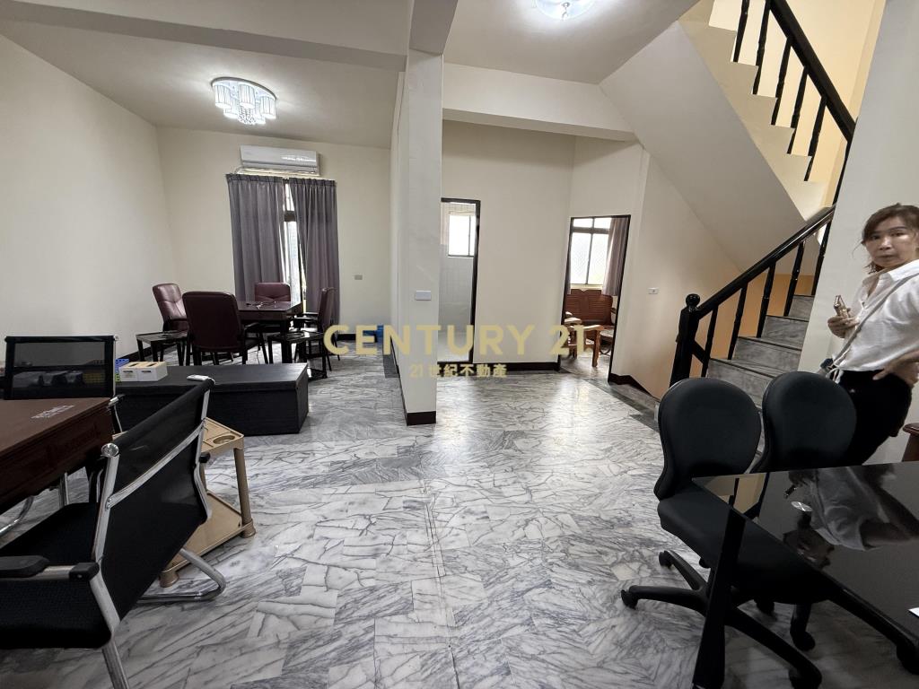 平鎮麒麟山莊大地坪邊間別墅