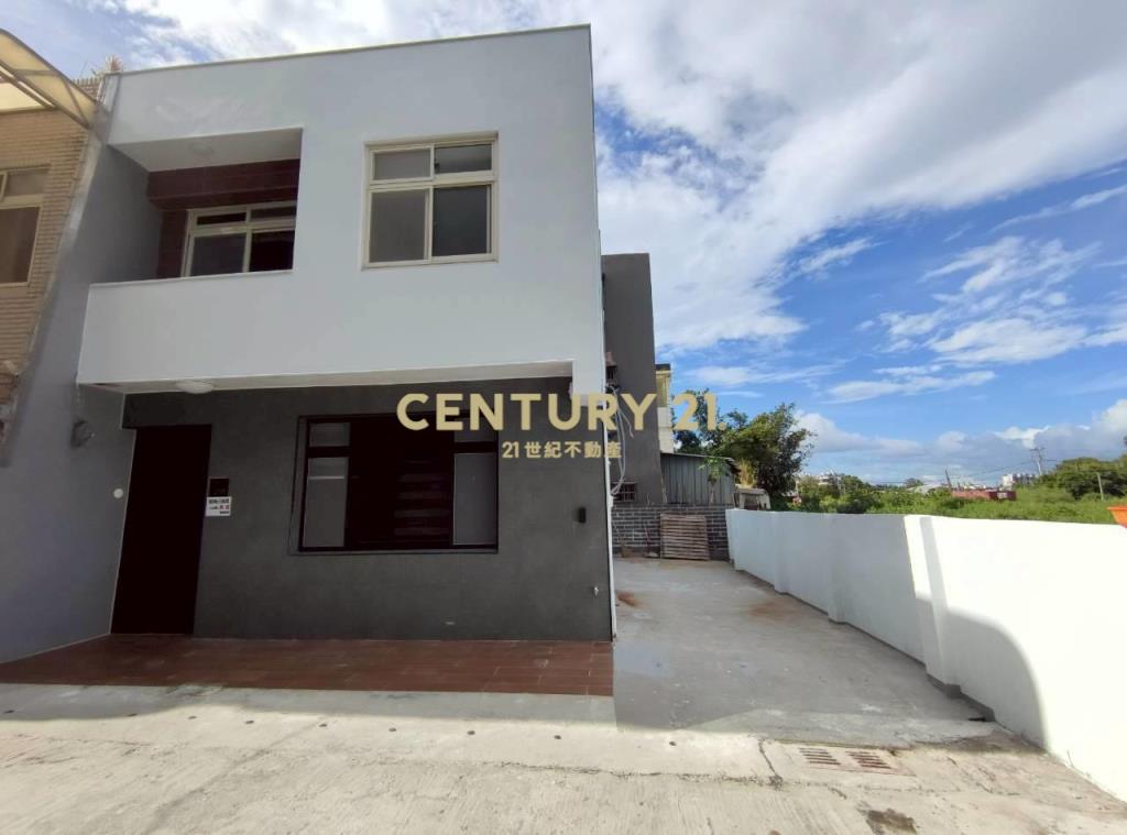 平鎮龍岡商圈整新邊間透天