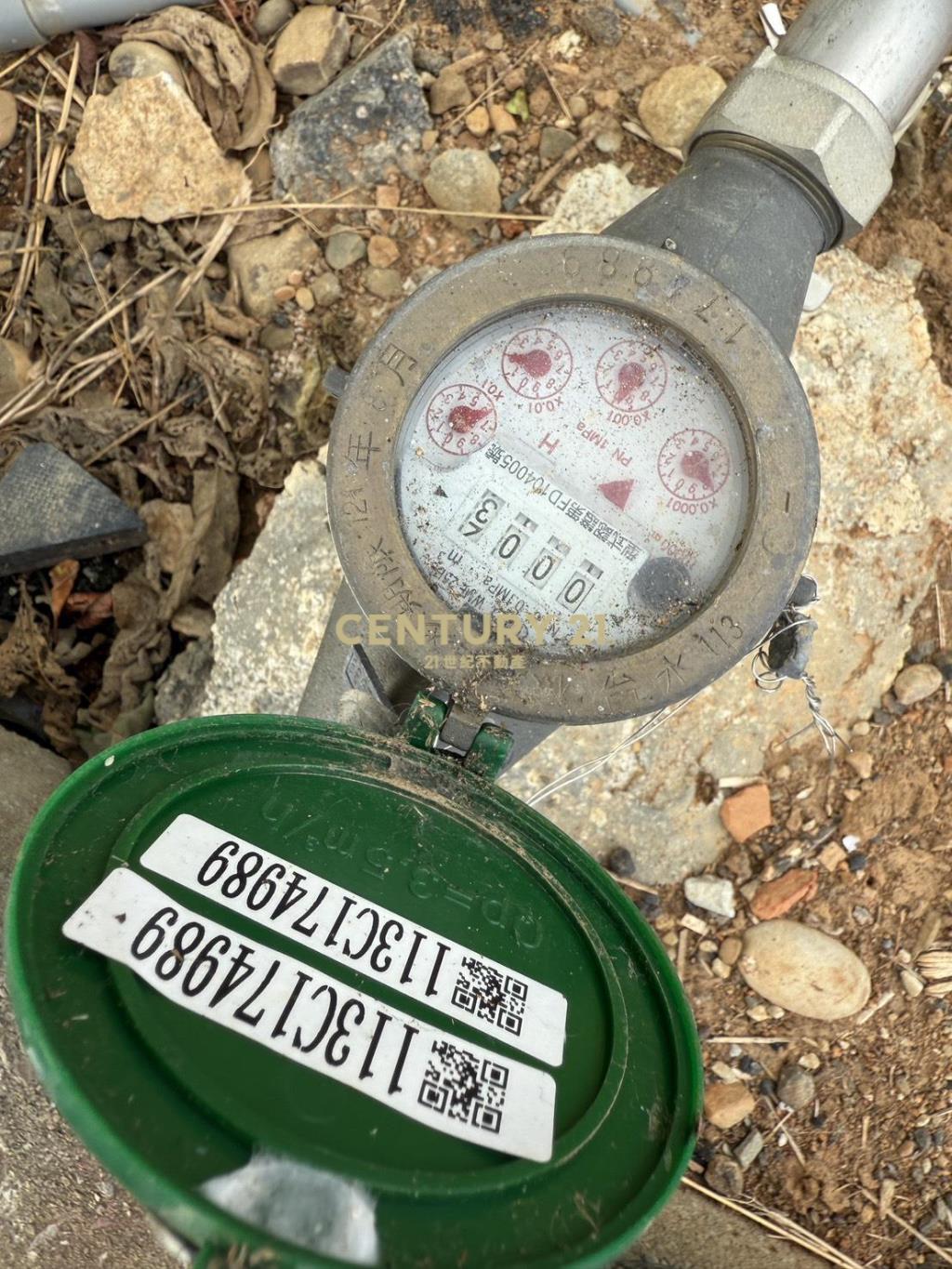 新屋啟文段臨路20米前後有路農地