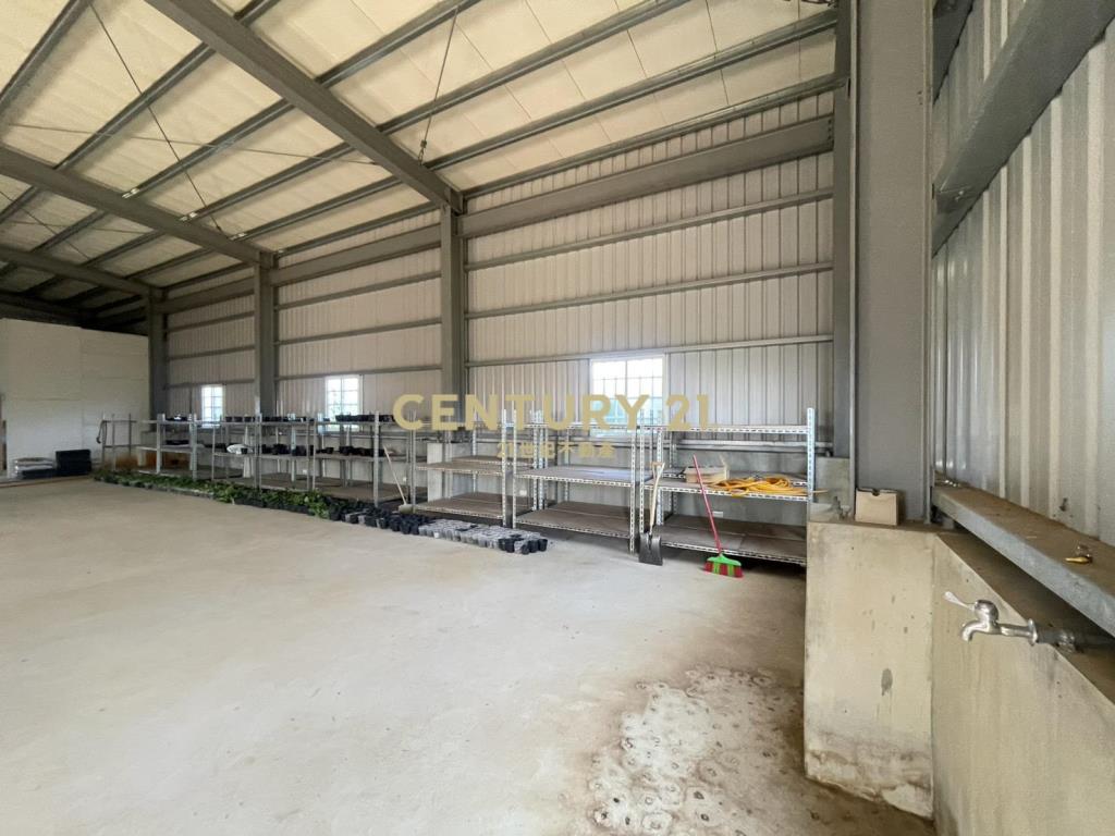 觀音330坪農地+79坪合法倉庫