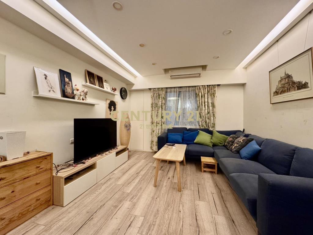 中壢法國之星精美兩房車