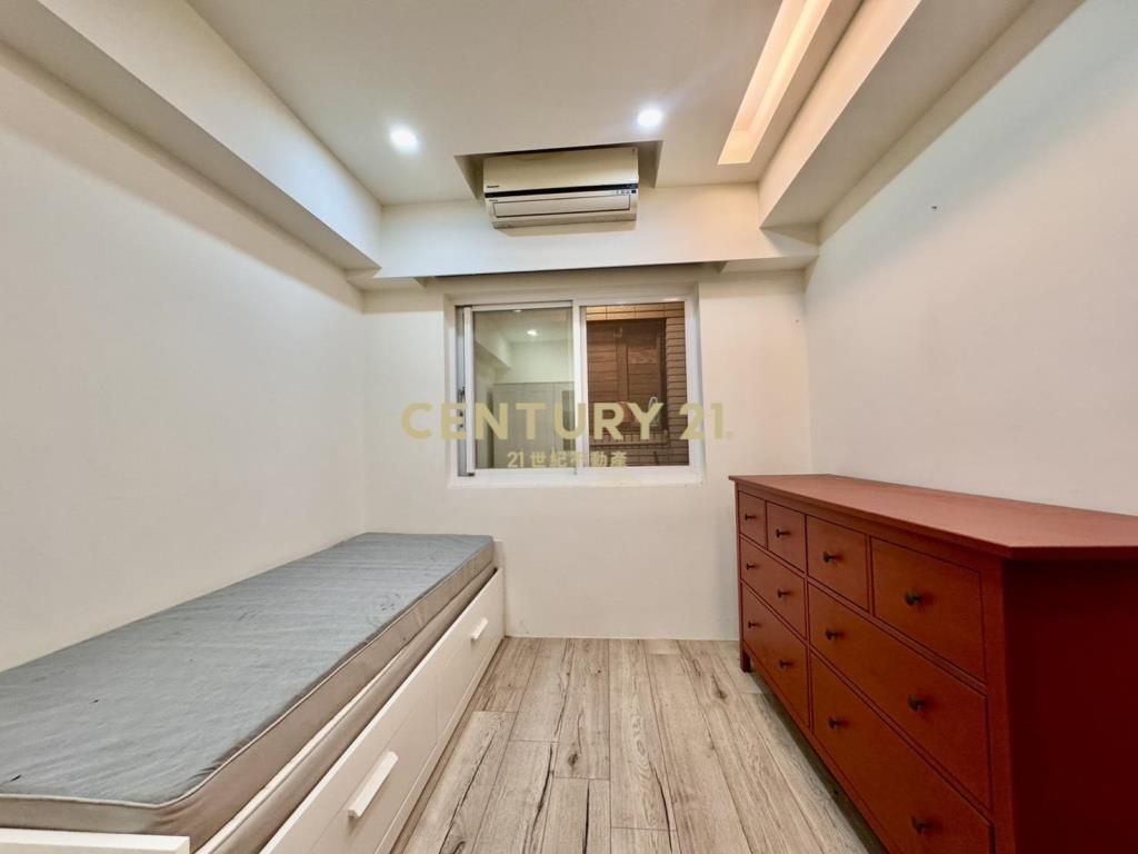 中壢法國之星精美兩房車