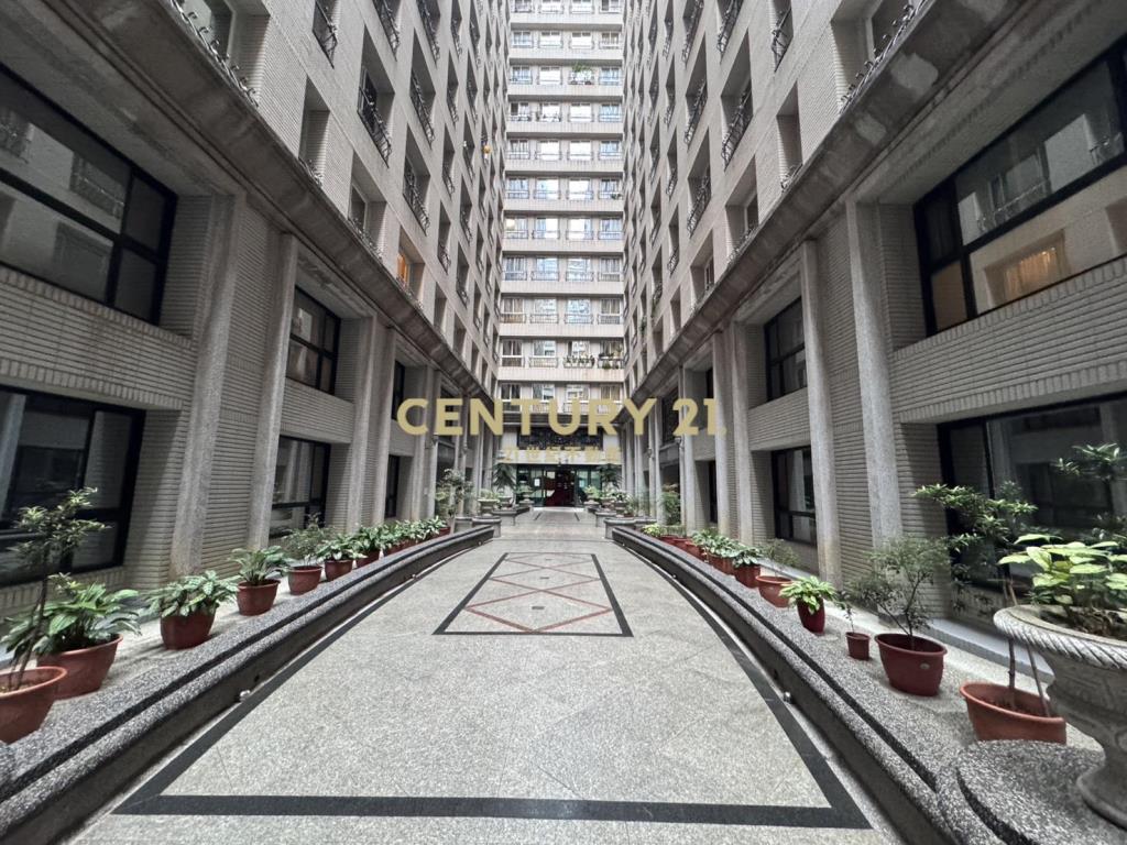 中壢法國之星精美兩房車