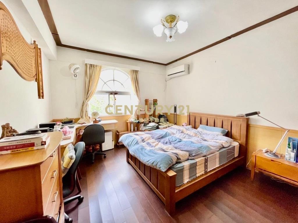 陽森優質四房室內雙車大別墅