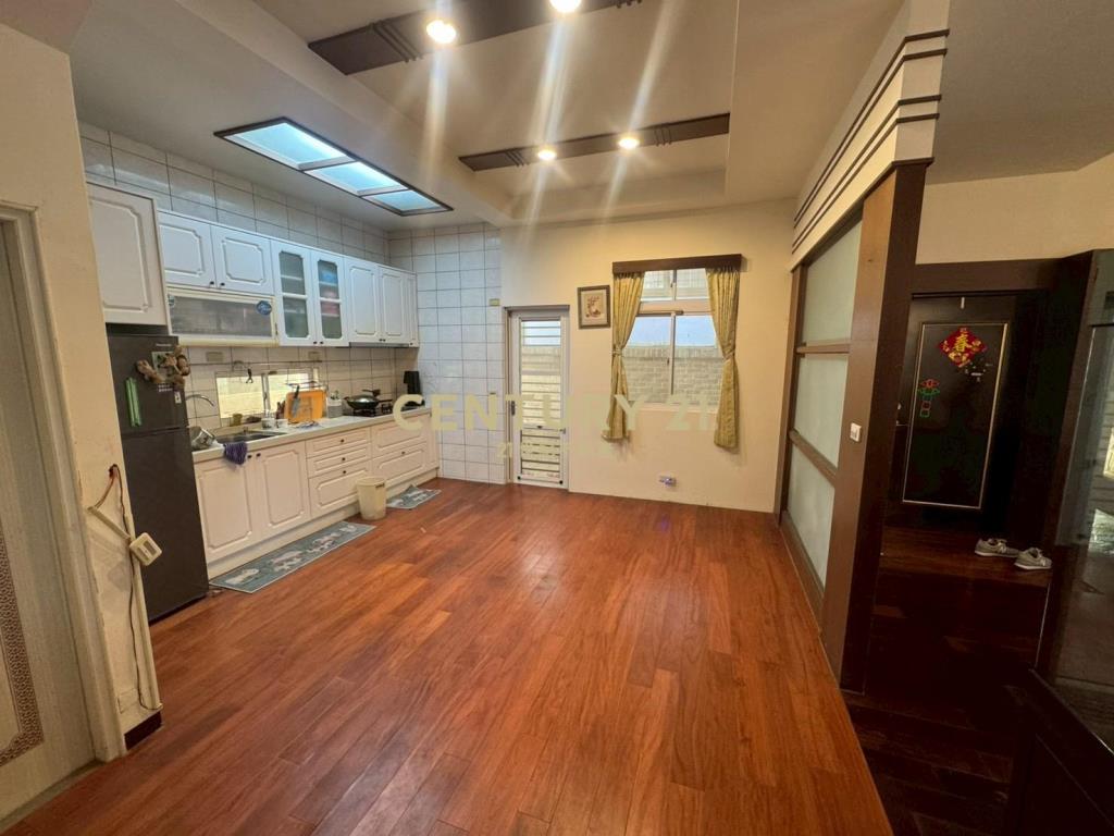 陽森優質四房室內雙車大別墅