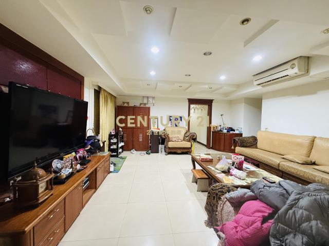 桃園南門市場稀有大坪數7房