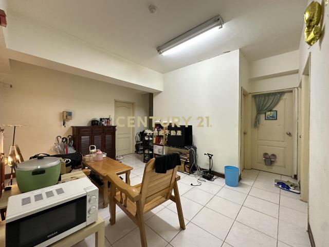 中原大學哈佛林收租5雅房