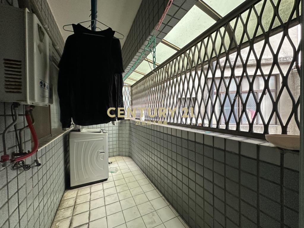 中原大學哈佛林收租5雅房