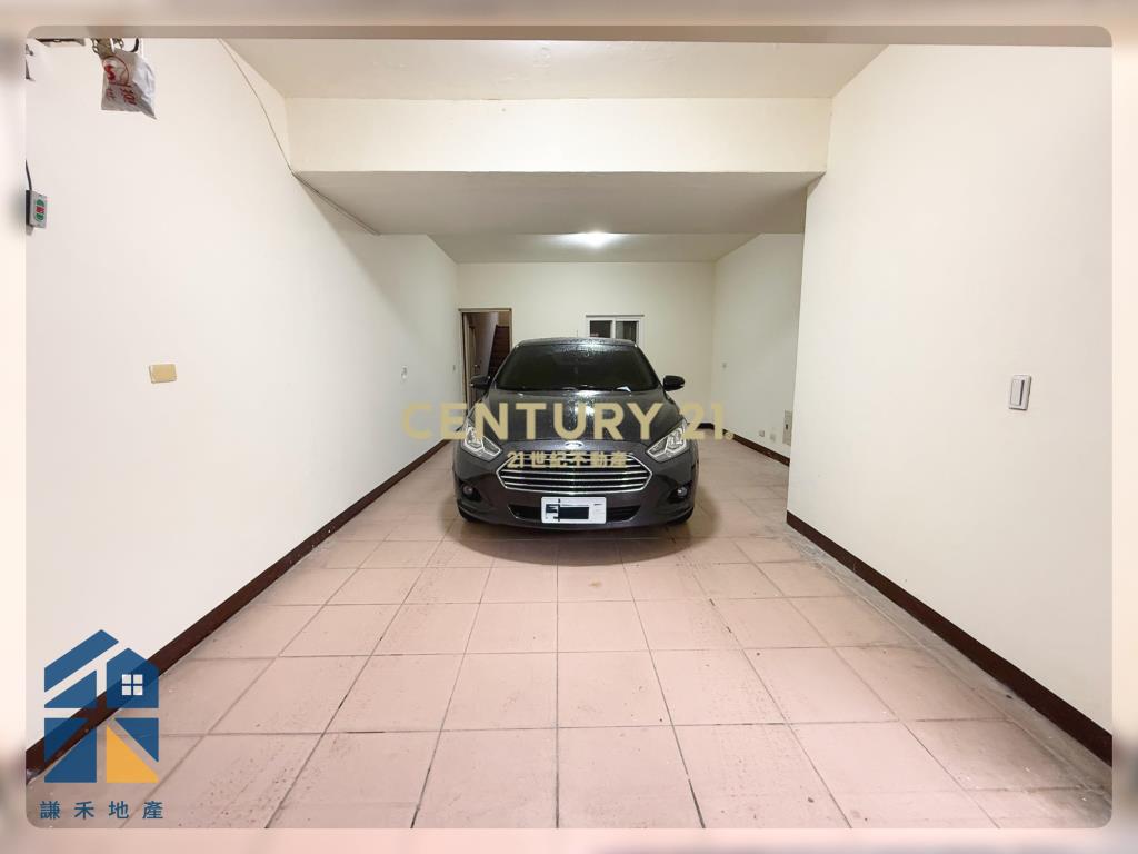 邊間雙車庫大坪數透天