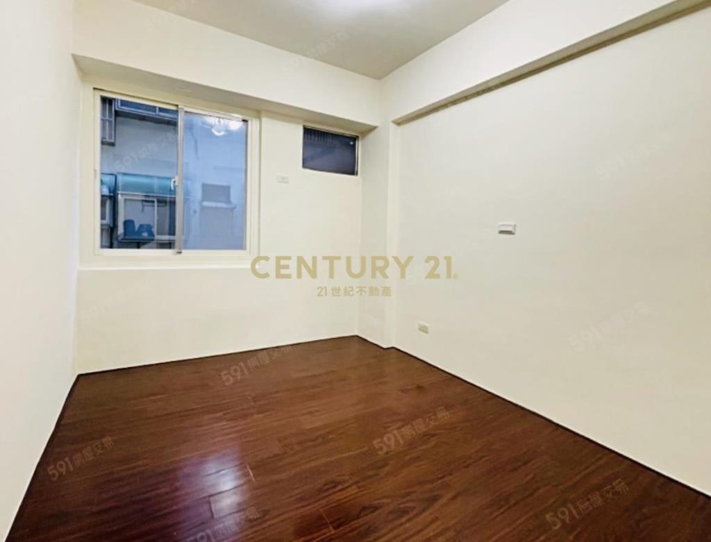 龍潭近武漢國小電梯三房