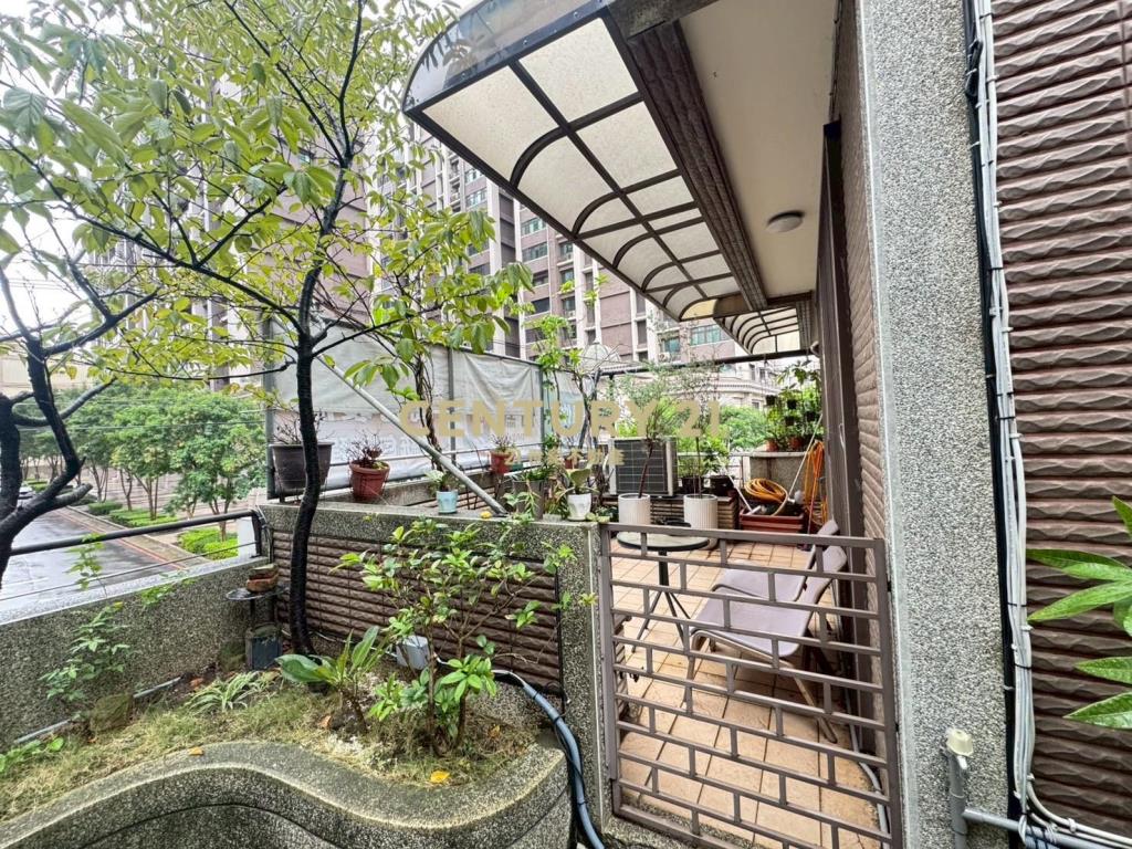 近聯新醫院店住透天