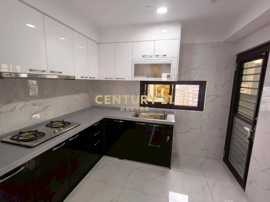 內壢高中太陽村美四房