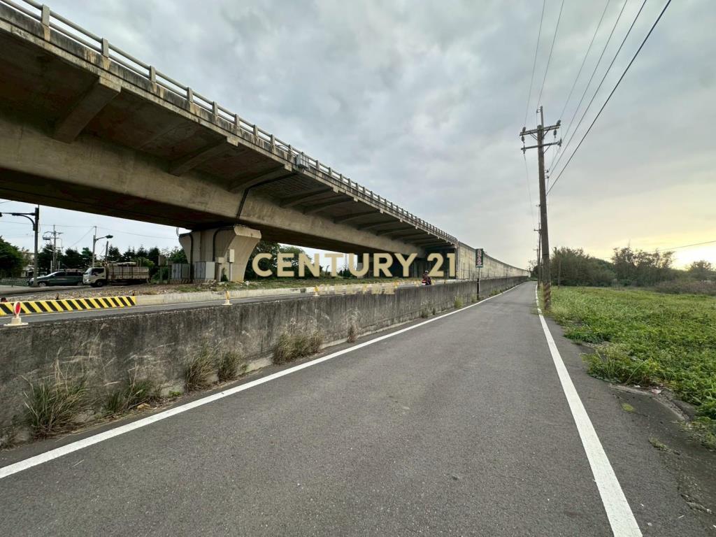 新屋台61旁359農地