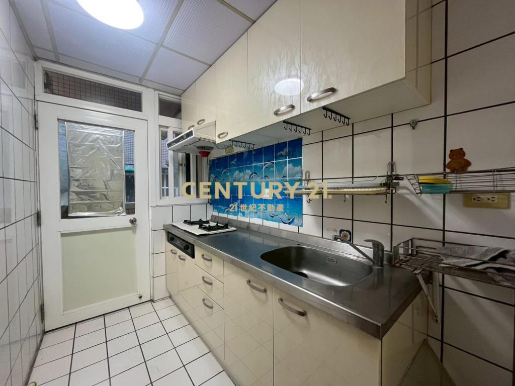 比佛利電梯三房雙衛浴更新