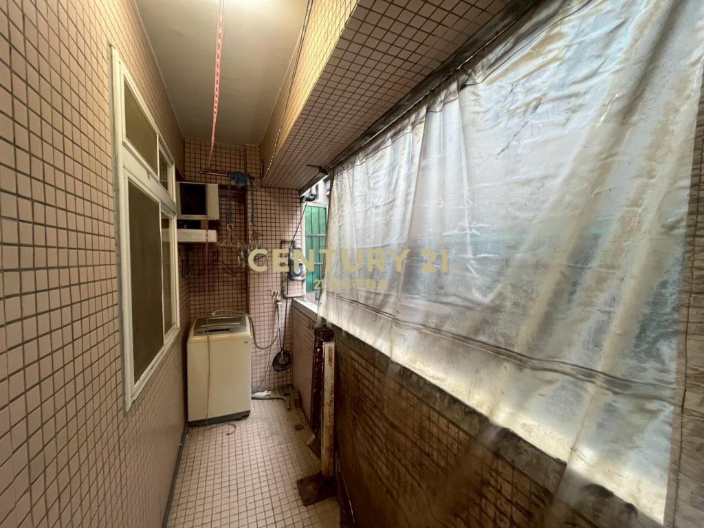 比佛利電梯三房雙衛浴更新